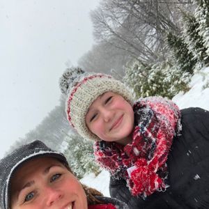 Meet your Posher, Lore